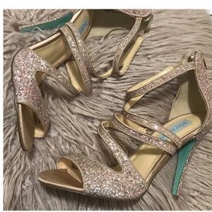 💗pink glitter heels💗